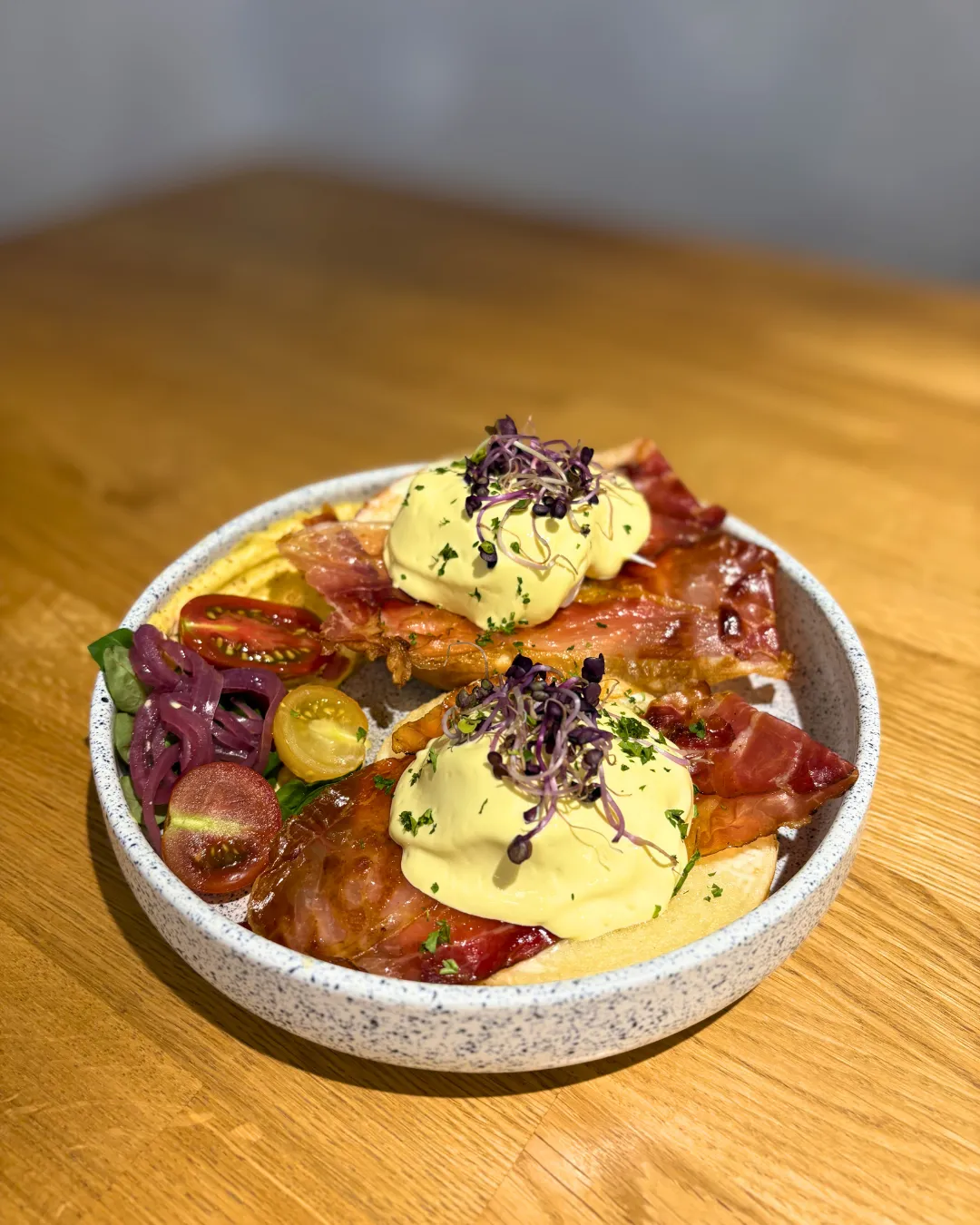 Eggs Benedict